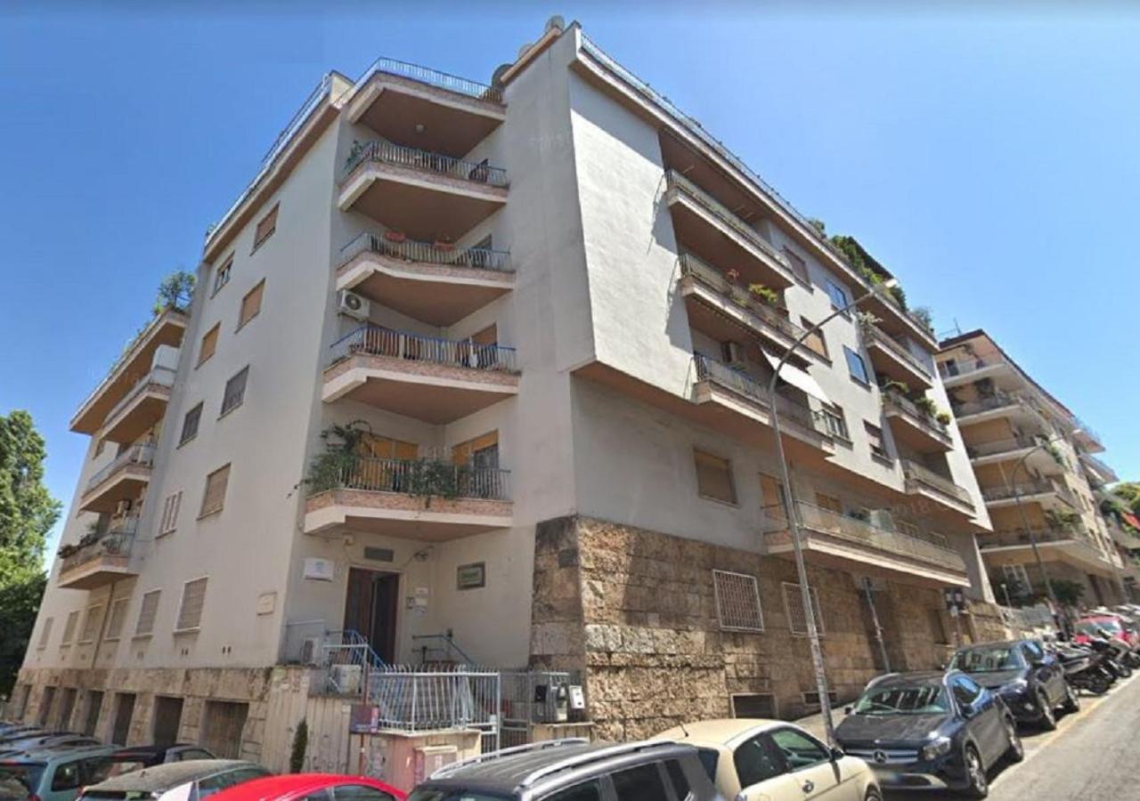 Appartamento Saint Peter'S House Roma Esterno foto